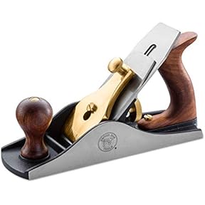 Lie-Nielsen Toolworks No. 4-1/2 Smoothing Plane by Lie-Nielsen Toolworks - American Made
