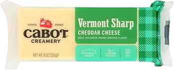 Cabot Creamery Vermont Sharp Cheddar 8oz by Cabot Creamery - American Made